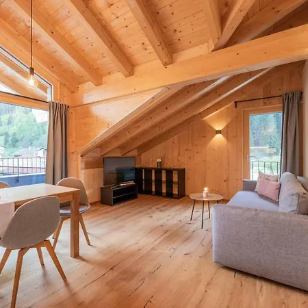 Stubaier Bergnest * ניוסטיפט אים סטובאיטל