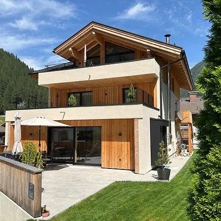 Stubaier Bergnest ניוסטיפט אים סטובאיטל